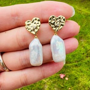 New Fresh water baroque pearl earrings S925 pins